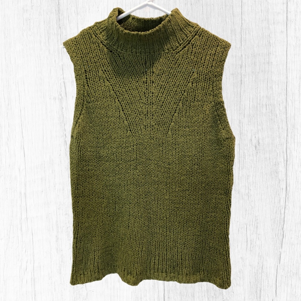 Max Studio High Neck Olive Silk Sleeveless Sweater
